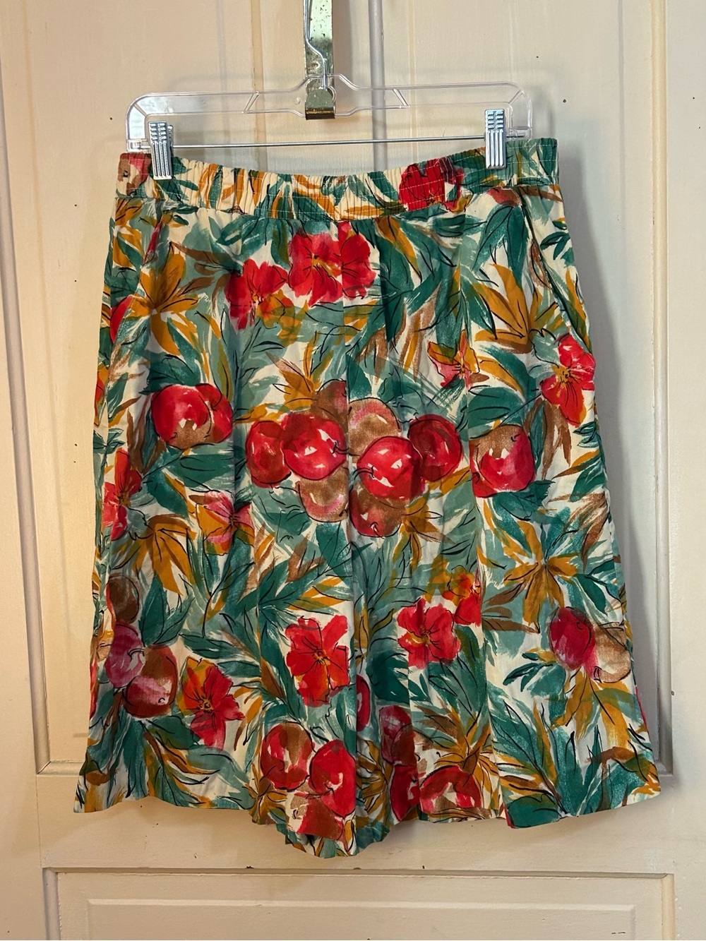 Retro Cristin Stevens Novelty Fruit Tropical shorts M-L